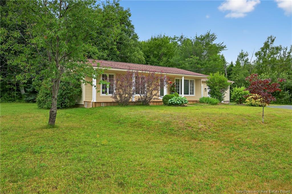 Property Photo:  749 Rue Acadie  NB E8N 1G3 