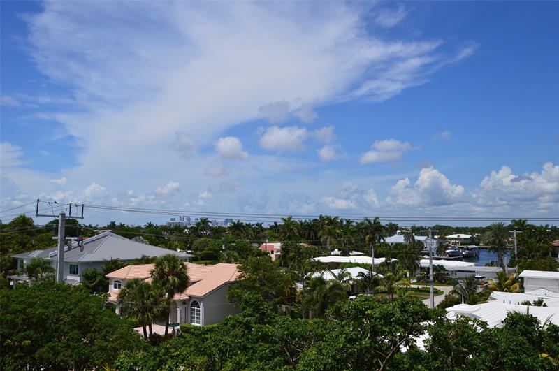 Property Photo:  2300 NE 33rd Ave 506  FL 33305 
