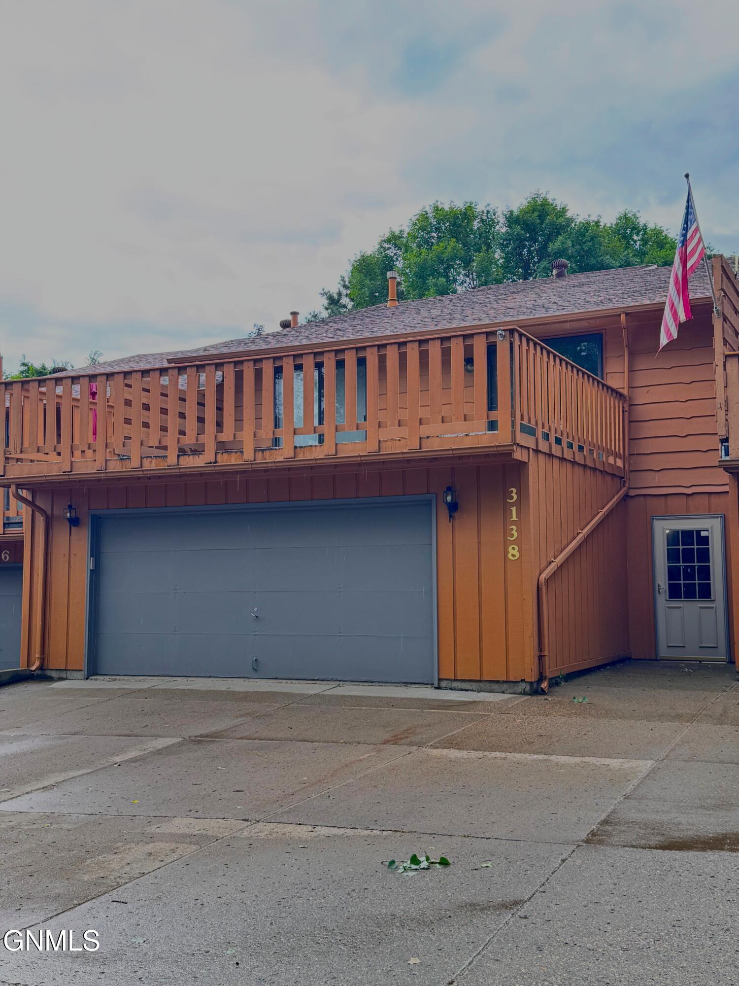 3138 Manitoba Lane  Bismarck ND 58503 photo