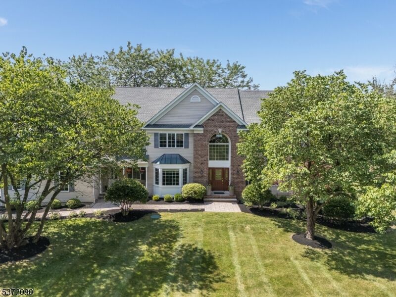 Property Photo:  3 Montaine Pl  NJ 08833 