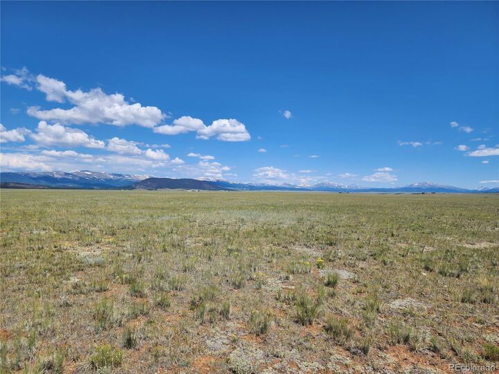 Property Photo:  9410 Antero Dr  CO 80449 