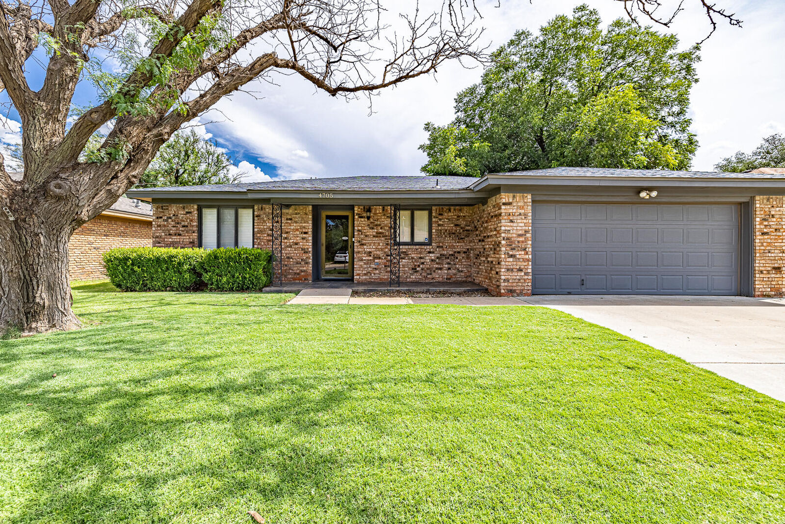 Property Photo: 4705 63rd Street TX 79414