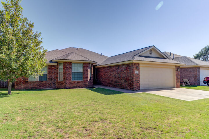 5611 100th Street  Lubbock TX 79424 photo