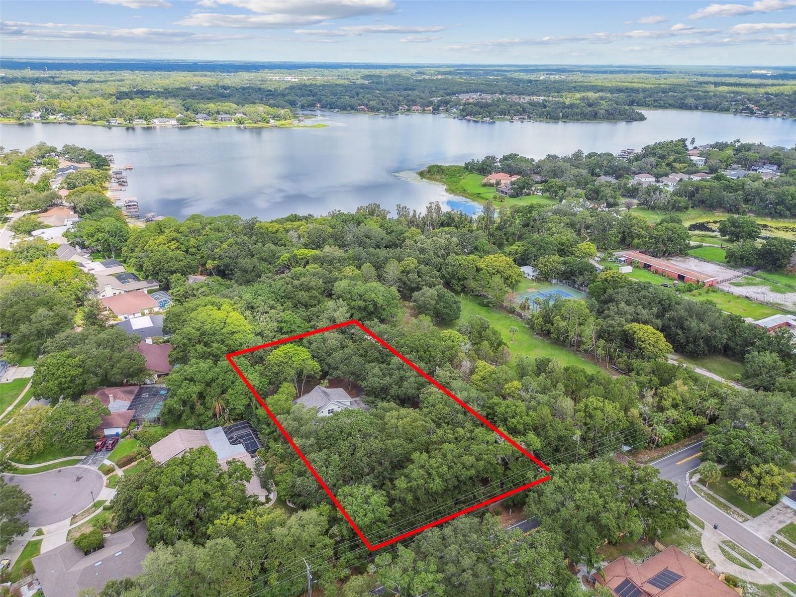 Property Photo: 14310 N Rome Avenue FL 33613