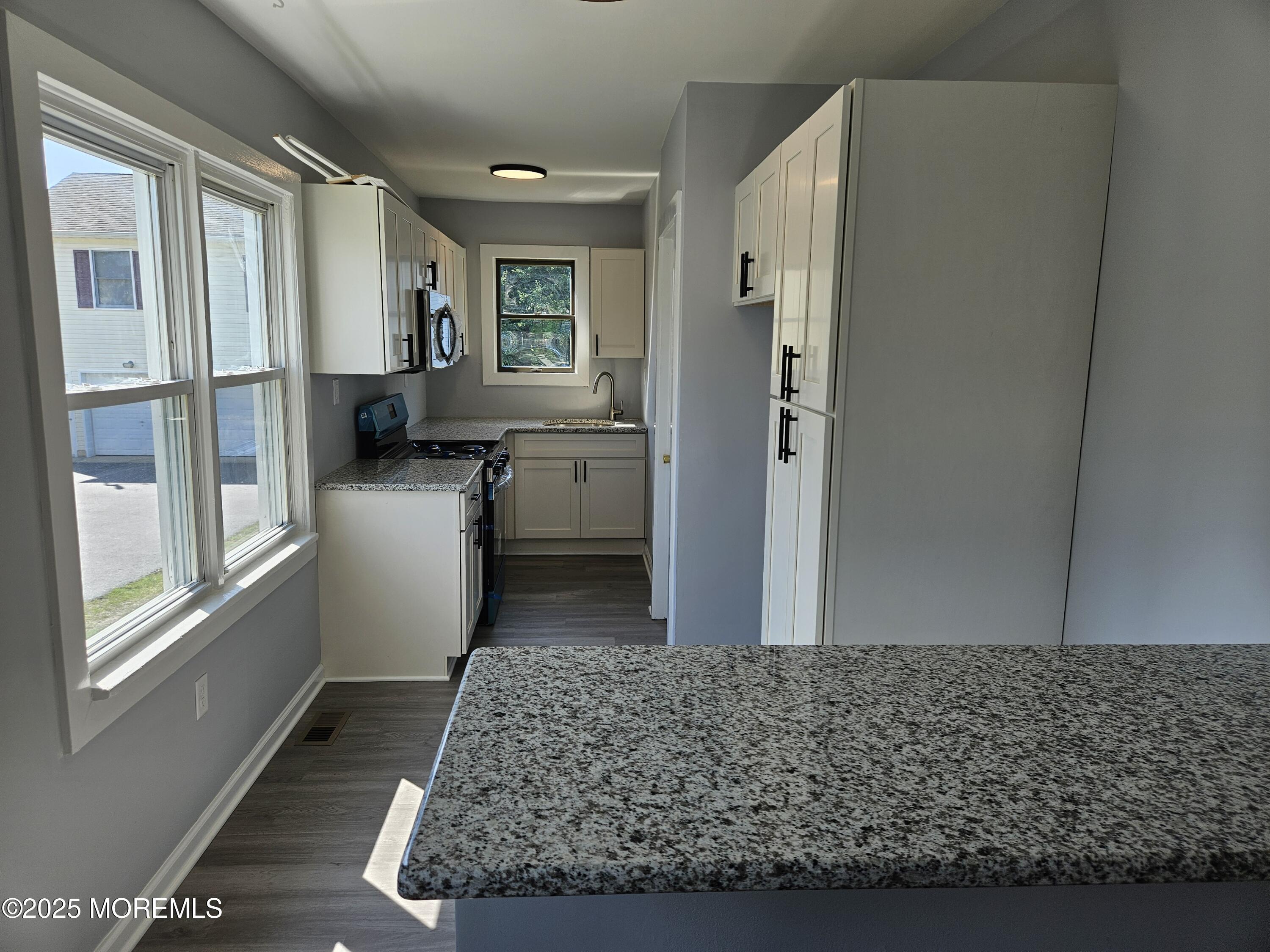 Property Photo: