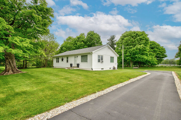 Property Photo:  4301 Ludlow Road  MI 49224 