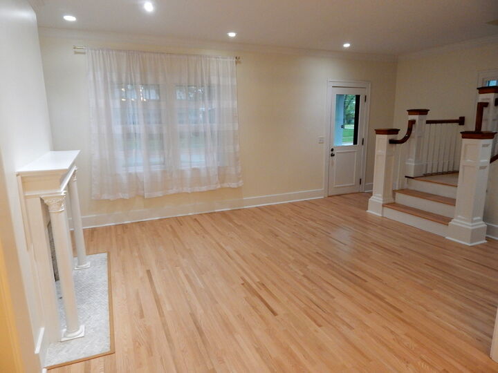 Property Photo:  116 E Madison Avenue  IL 60187 