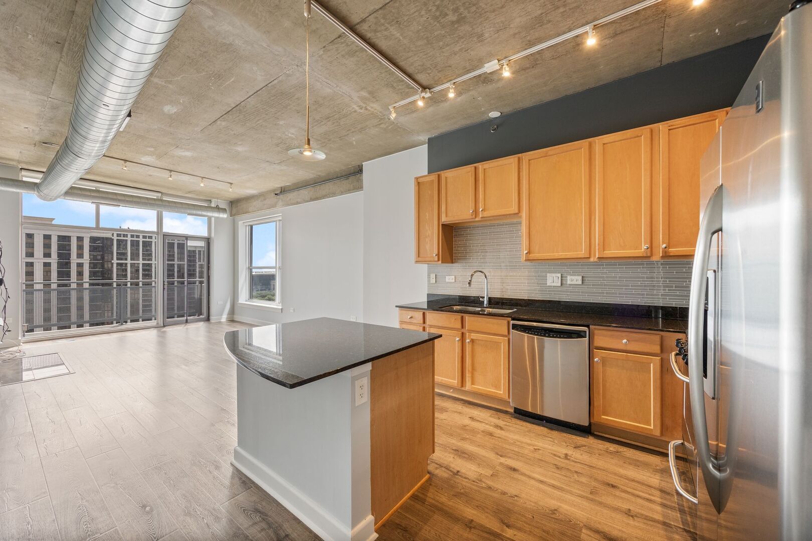 Property Photo: 1305 S Michigan Avenue 1513 IL 60605