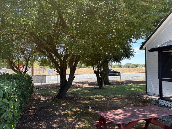 Property Photo: 7942 Hwy 12 CA 95254