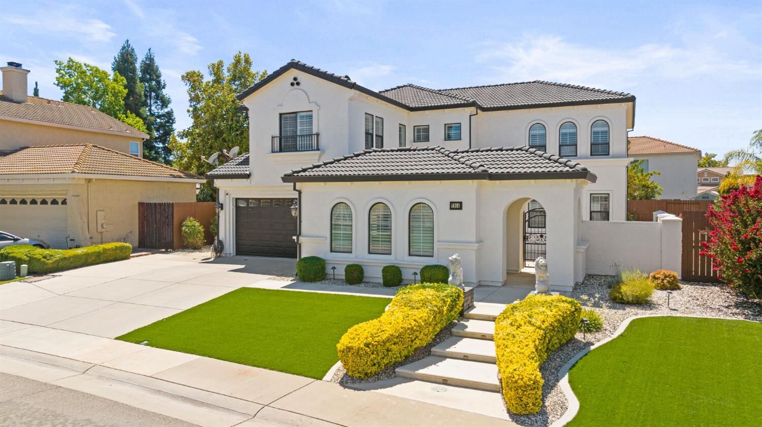 Property Photo:  7914 Pavin Court  CA 95829 