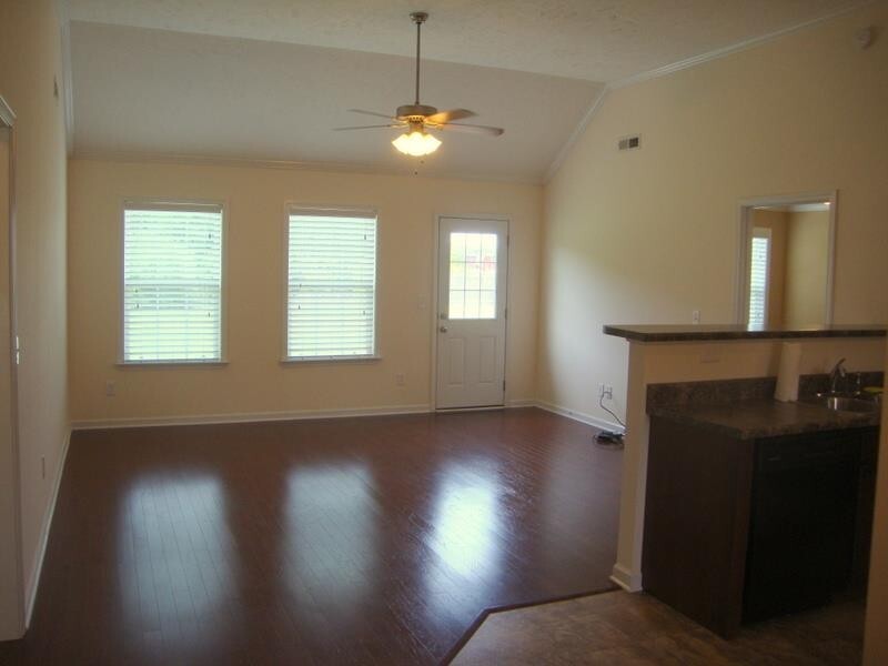 Property Photo: 2714 Abston Ct TN 37037