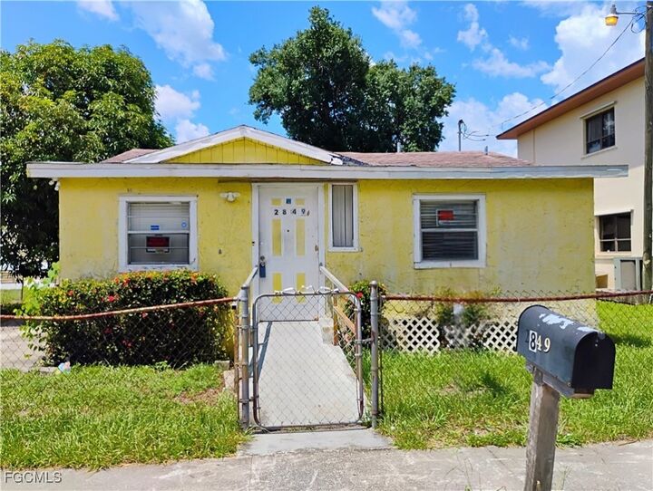 Property Photo: 2849 Price Avenue FL 33916