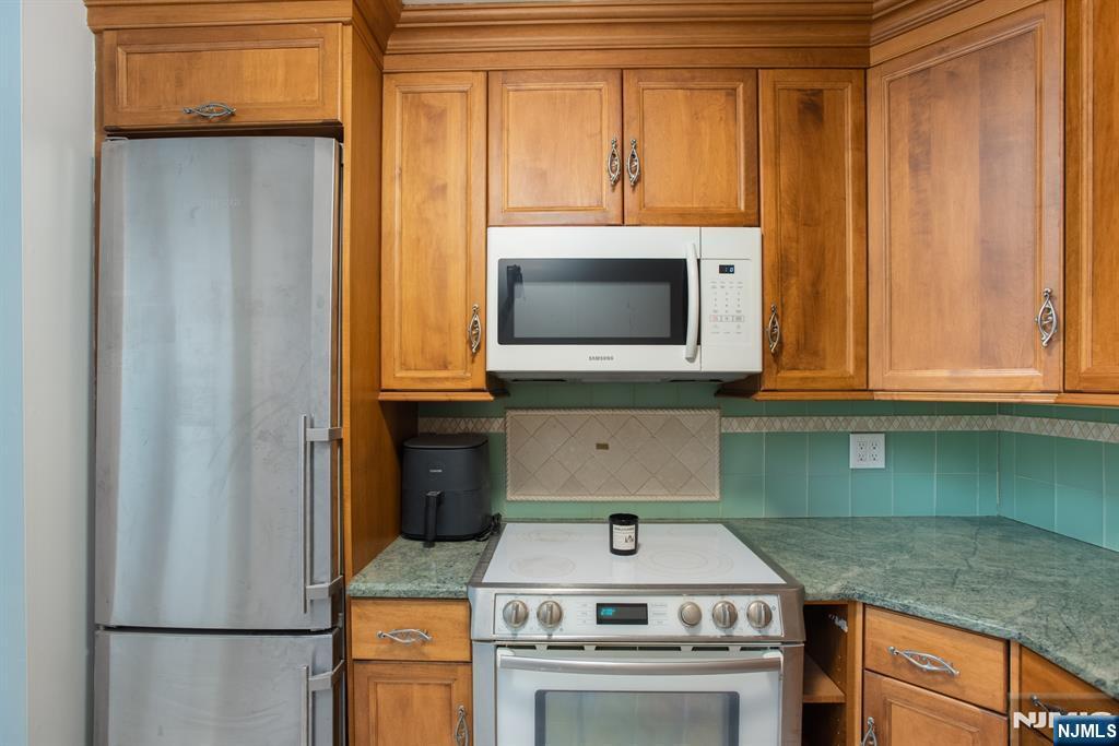 Property Photo: 89 Maple Avenue NJ 07656