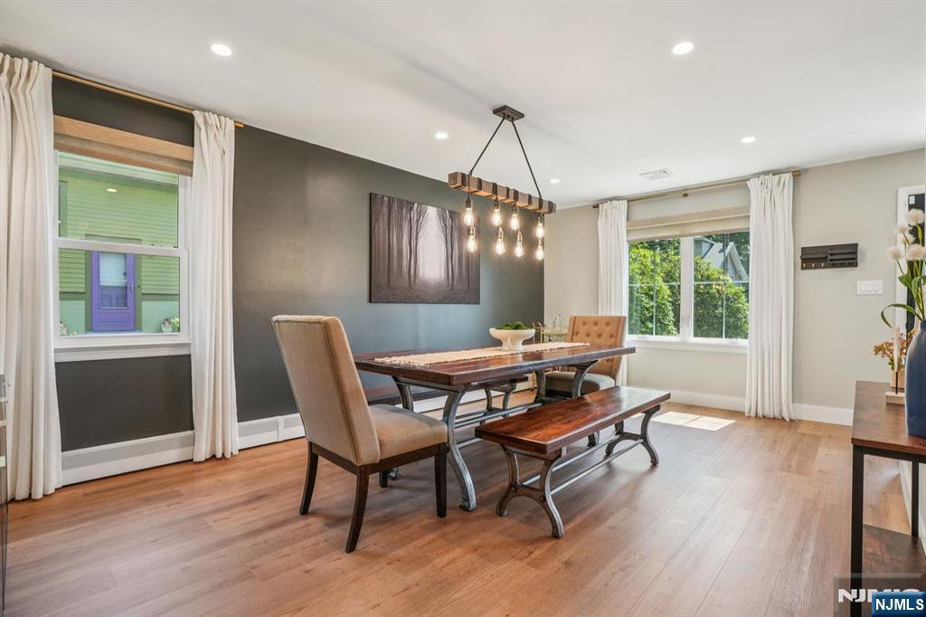 Property Photo:  25 Ferndale Road  NJ 07006 