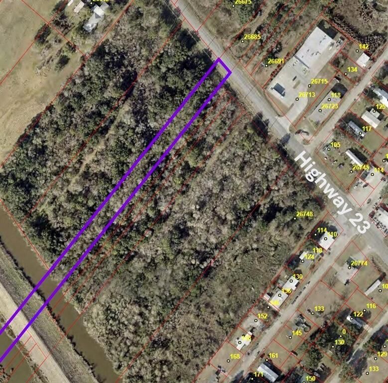 Property Photo:  Hwy 23 To The 40 Arpent Line Highway  LA 70083 