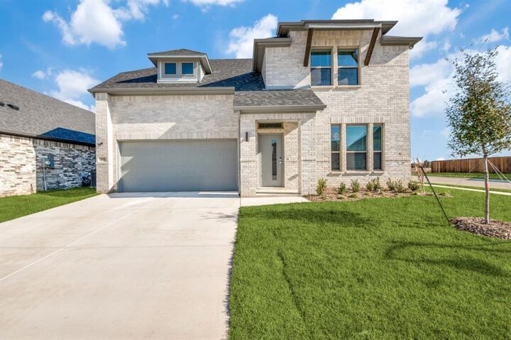 Property Photo: 151 Lost Maples Way TX 75165