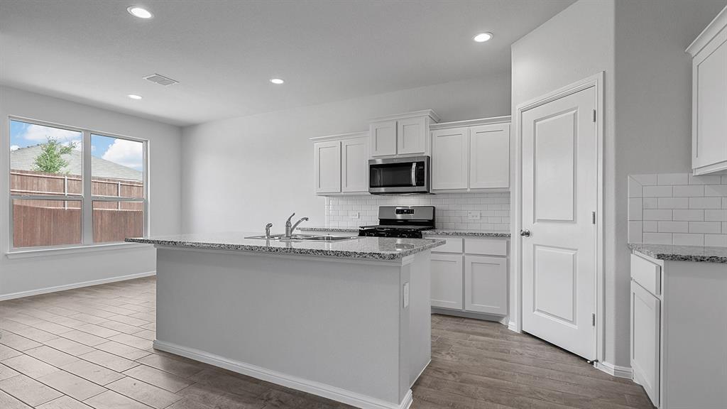 Property Photo:  4368 Mill Stream Lane  TX 76036 