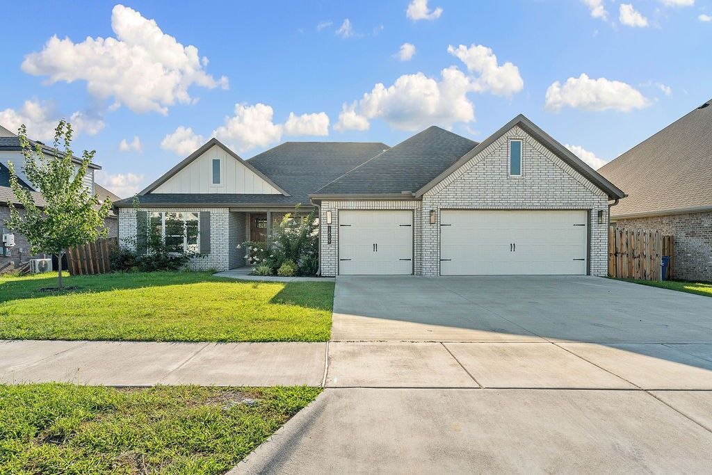 Property Photo: 1809 Abbott Lane AR 72751