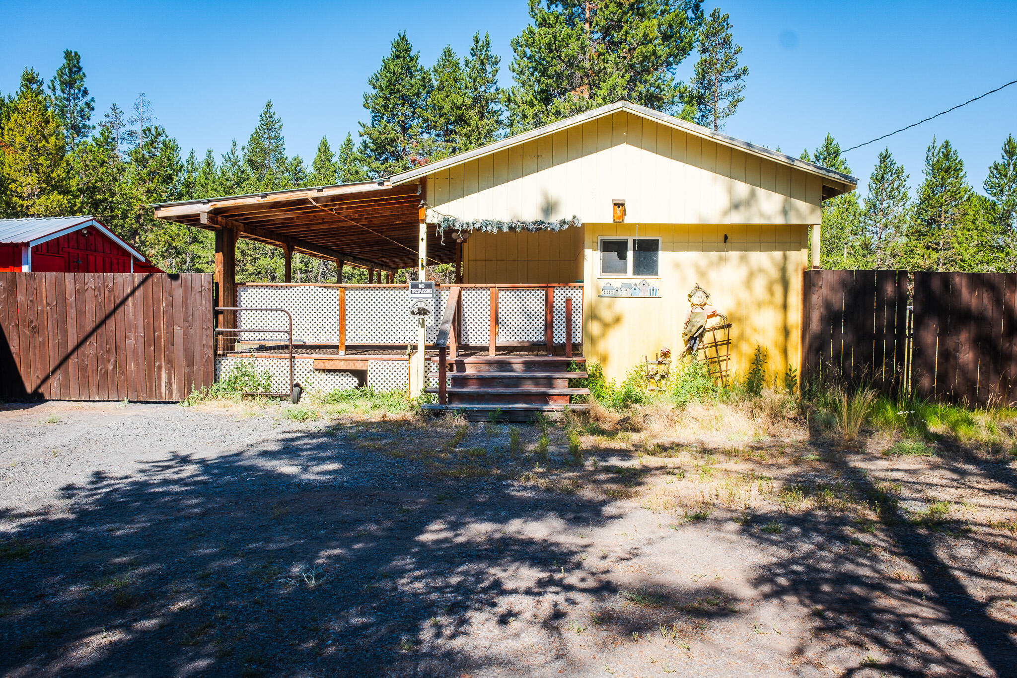 Property Photo: 52195 Elderberry Lane OR 97739