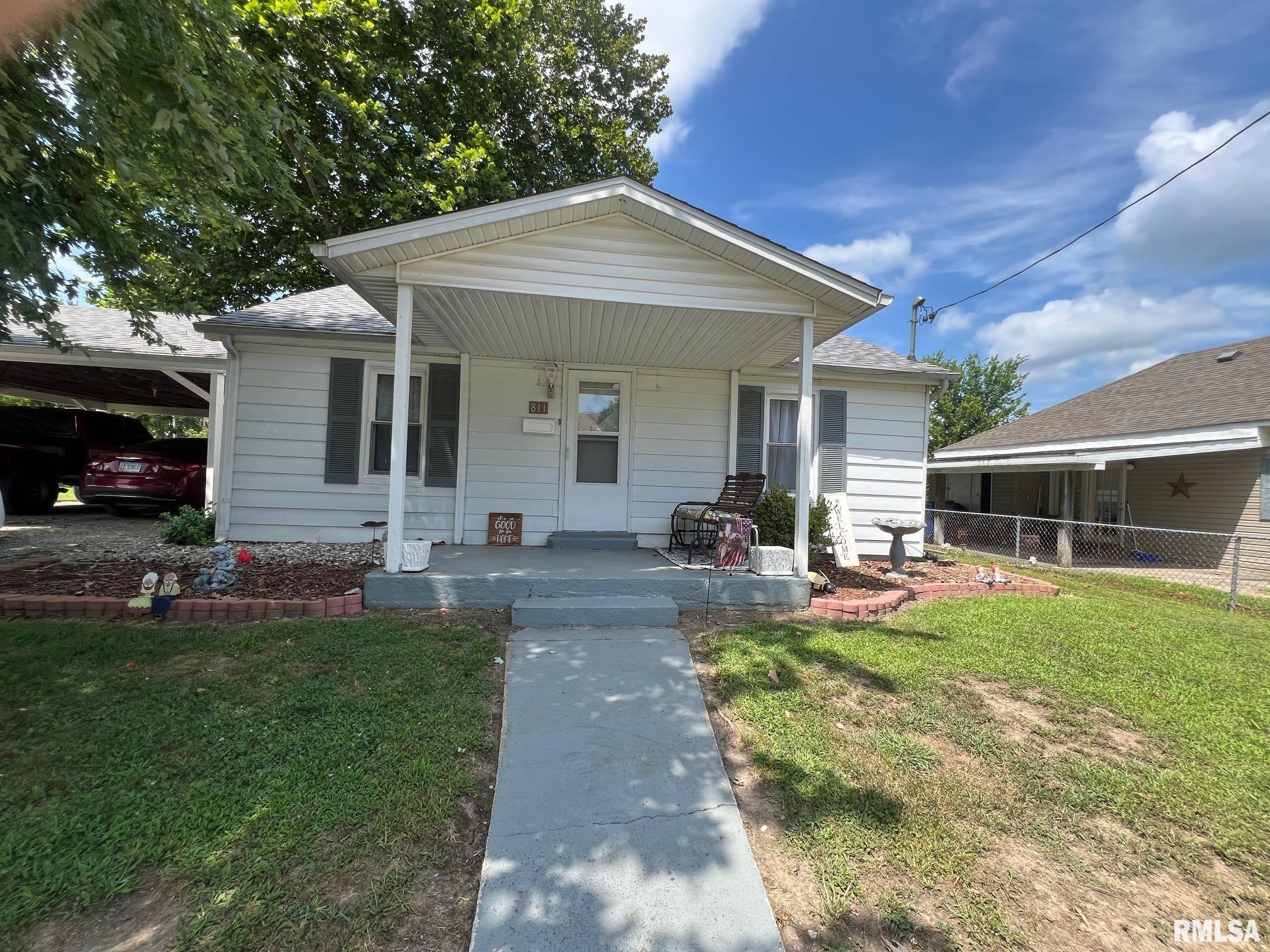 811 N Taft Street  West Frankfort IL 62896 photo