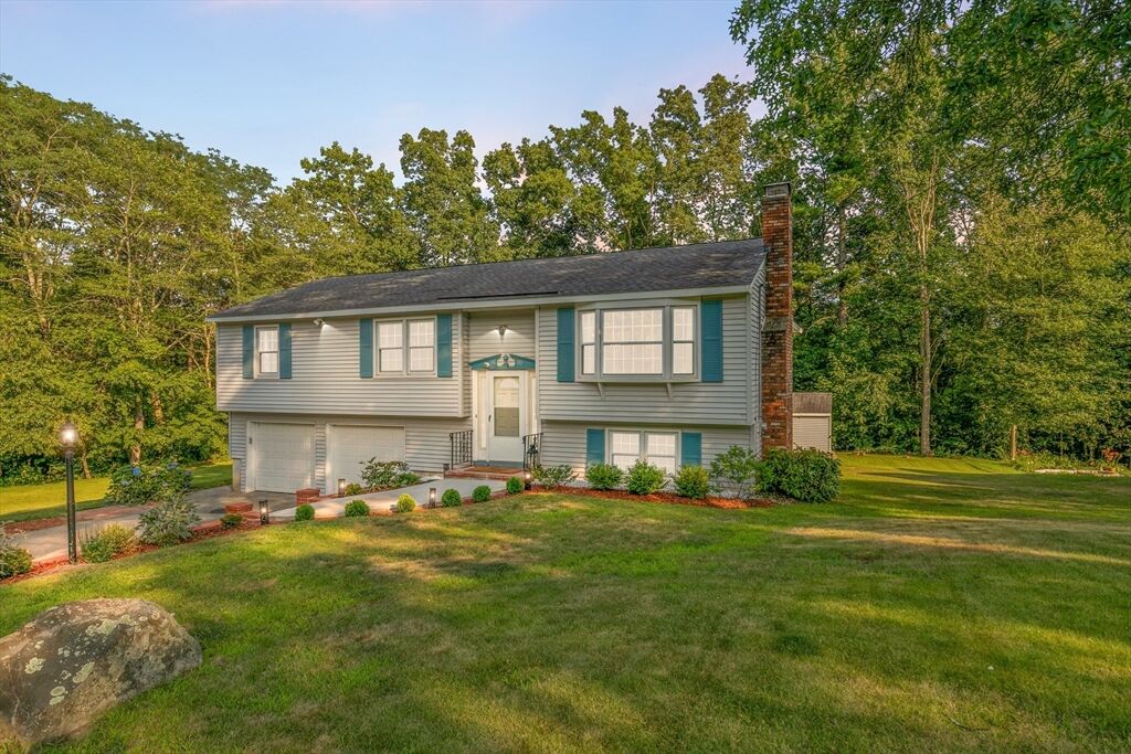 Property Photo:  90 Adams Ave  MA 01844 