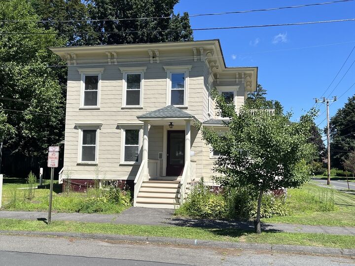 Property Photo:  58 Phillips Pl  MA 01060 