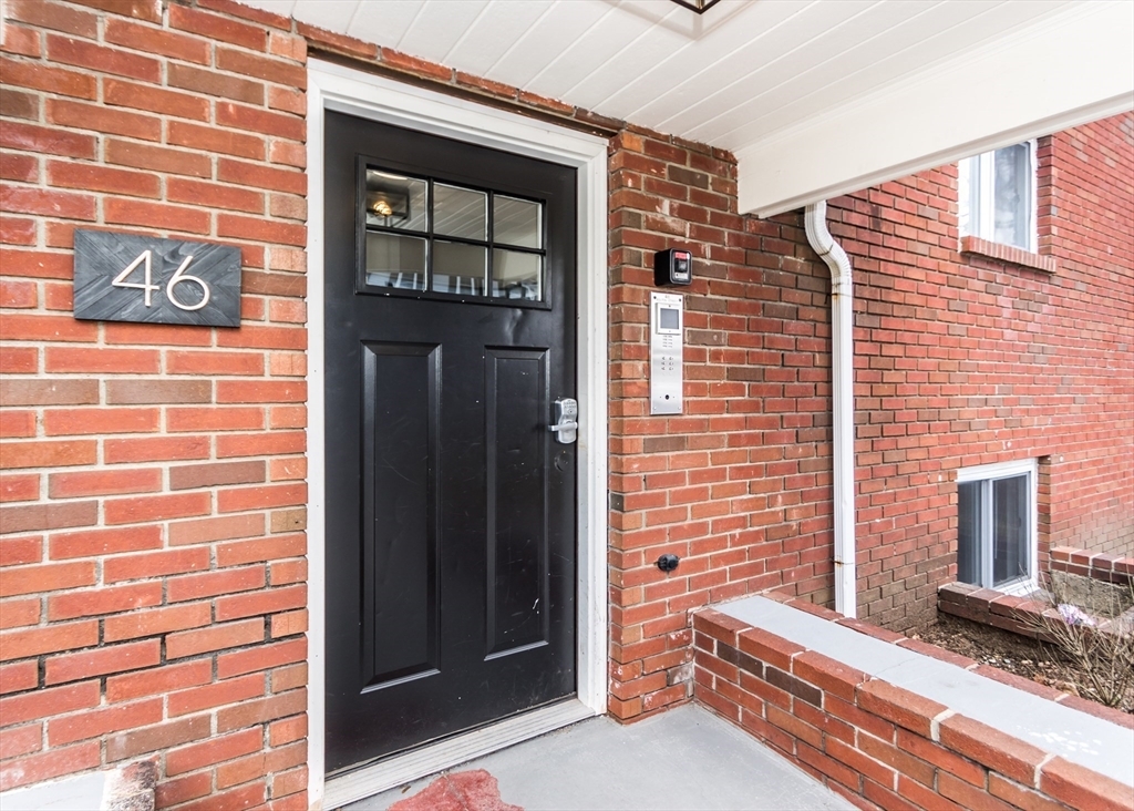 Property Photo:  46 Bolton Street 4  MA 02453 