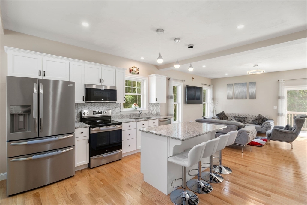 Property Photo: 26 Brookview Ln 26 MA 01756