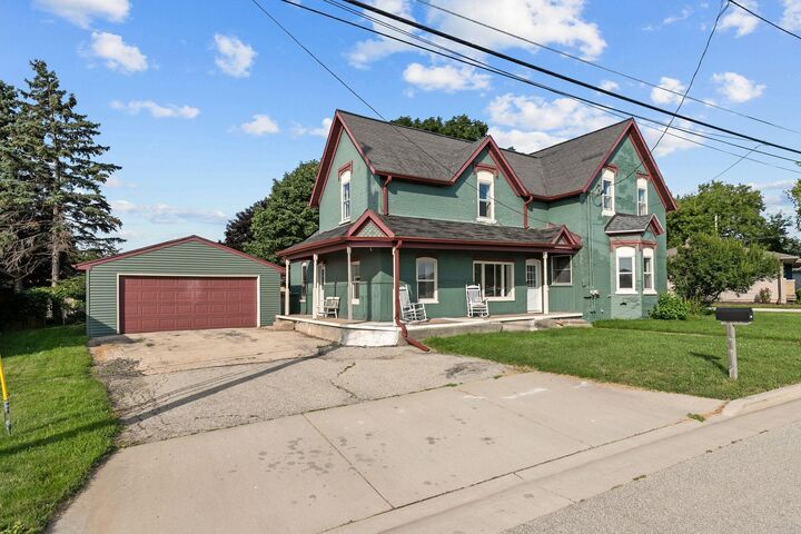 307 Prospect Street  Combined Locks WI 54113 photo
