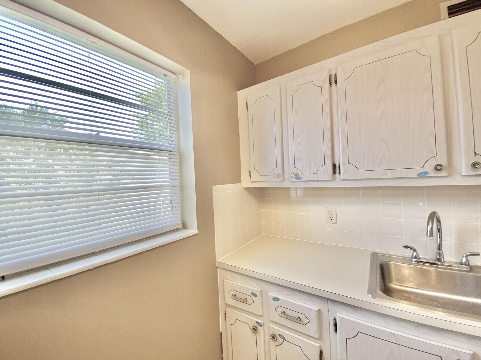 Property Photo: 57 Dorchester C FL 33417