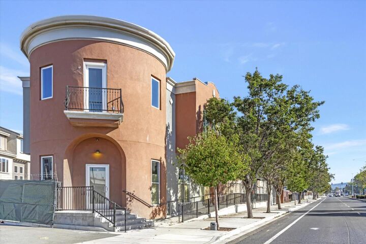 821 West A Street  Hayward CA 94542 photo