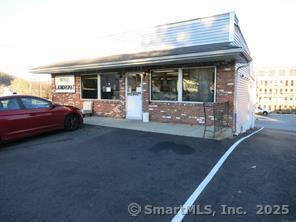 Property Photo:  15 North 2nd Avenue  CT 06380 