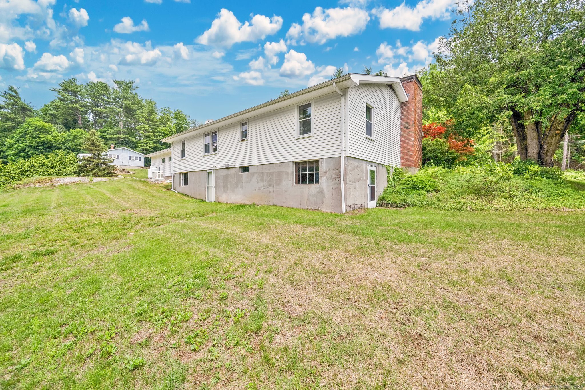 Property Photo:  25 Schofield Road  CT 06279 