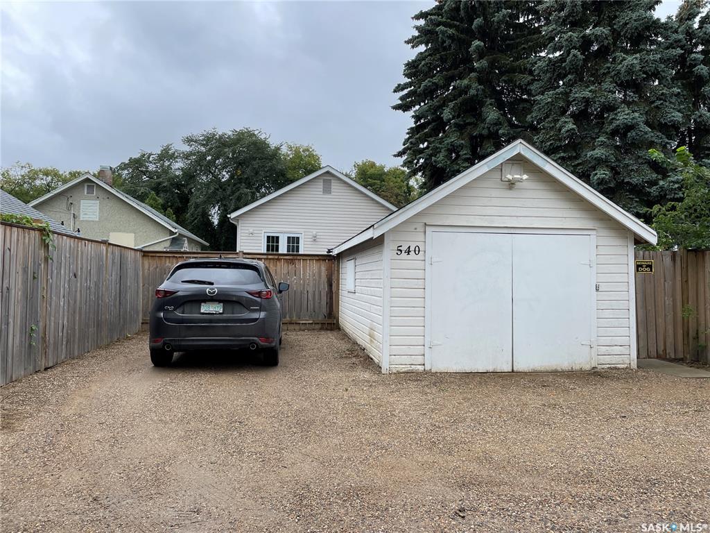 Property Photo: 540 10th Street E SK S6V 0Z6
