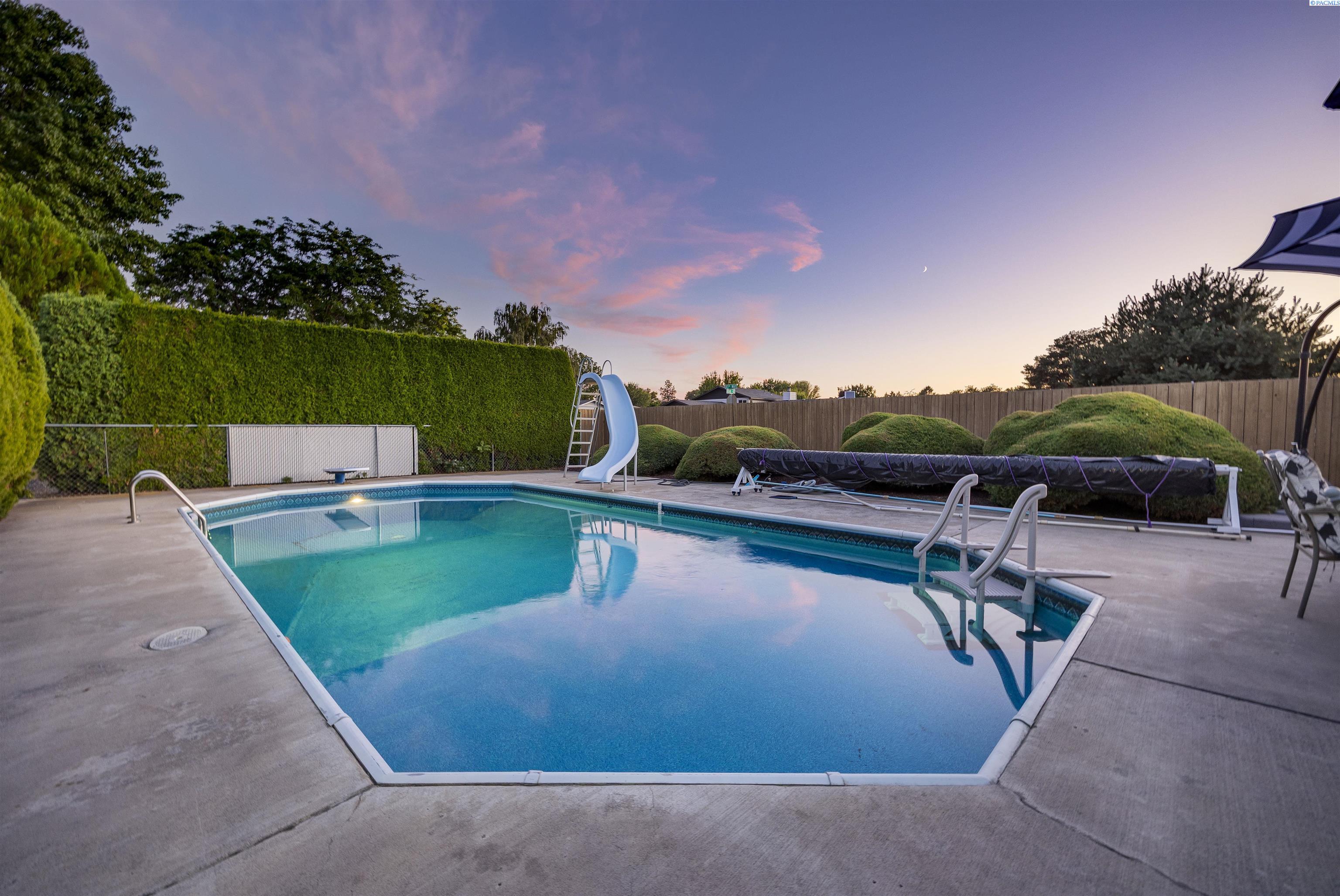 Property Photo: 4120 W Park Street WA 99301