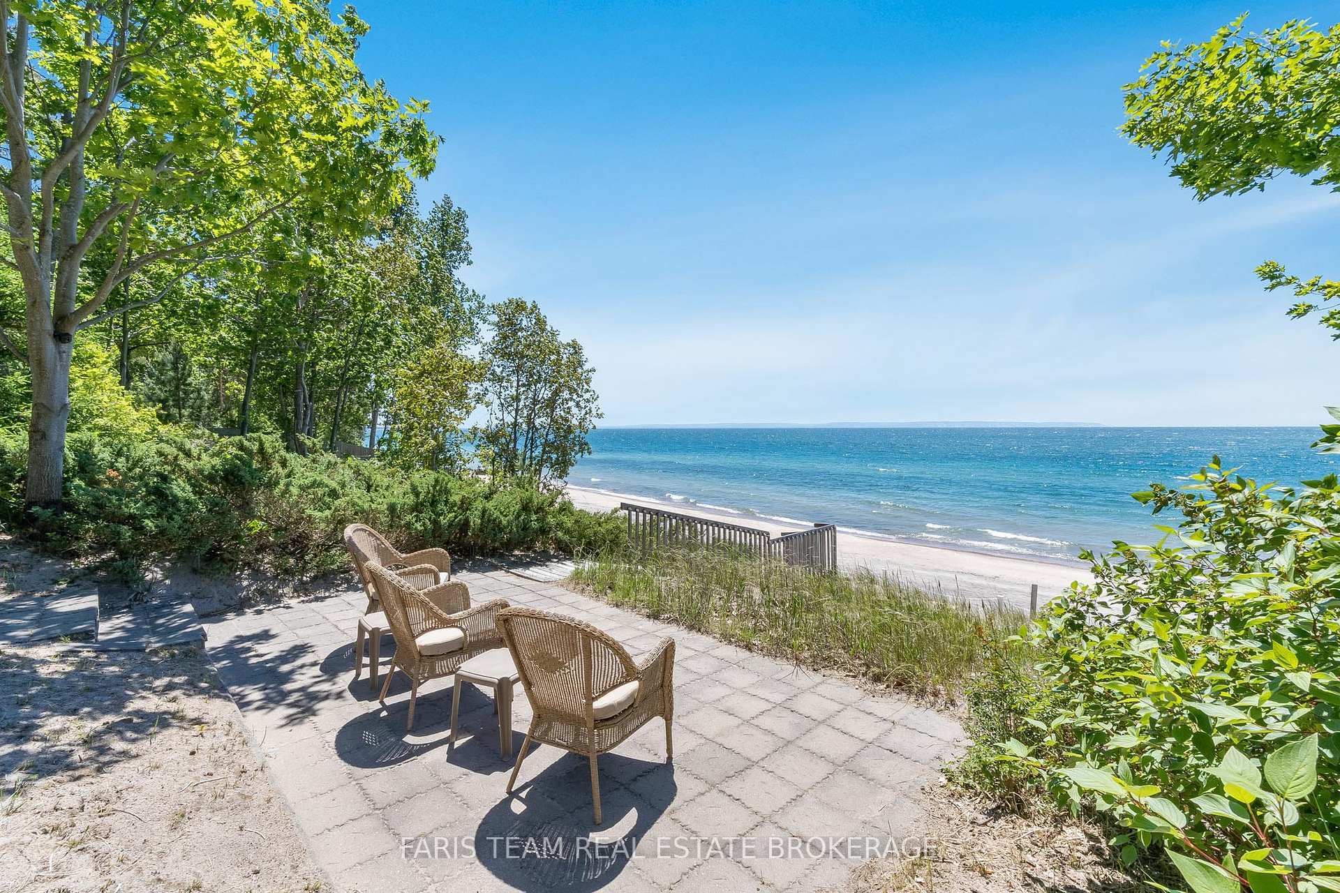 24 Finley Drive  Tiny ON L0L 2J0 photo