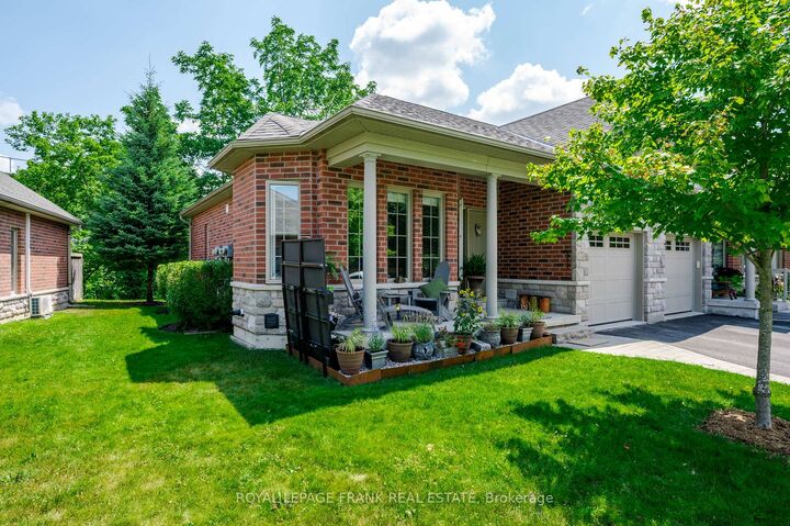 Property Photo: 17 Wingett Way ON K0L 2H0