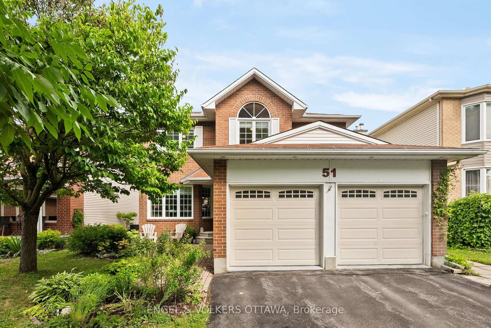 Property Photo:  51 Emerald Meadows Drive  ON K2M 2L5 