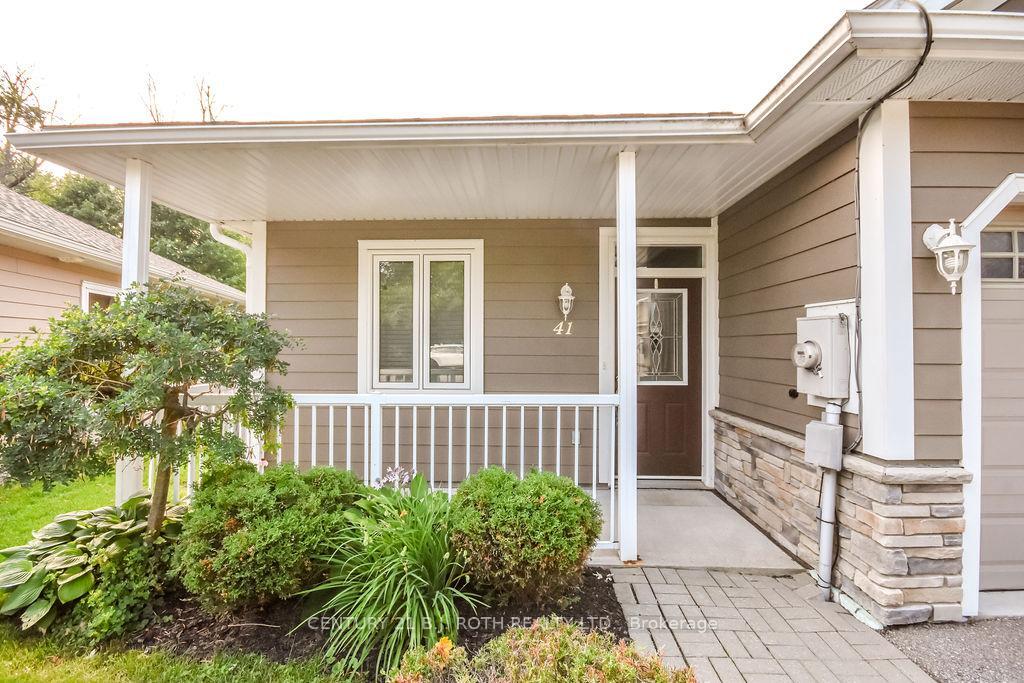 Property Photo: 41 Riverwalk Drive ON L0K 1E0