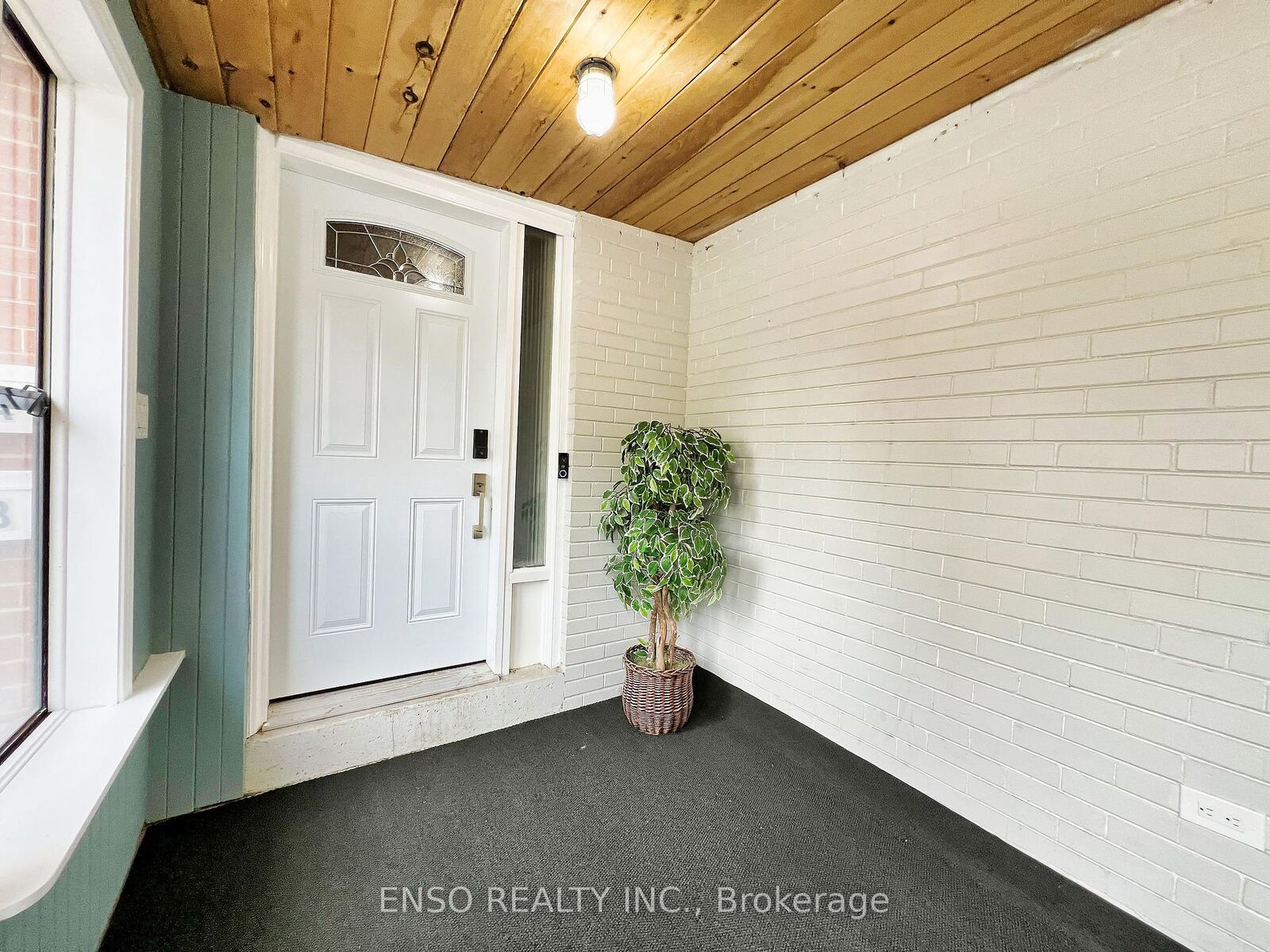 Property Photo:  24 Gentry Crescent  ON L4C 2G9 