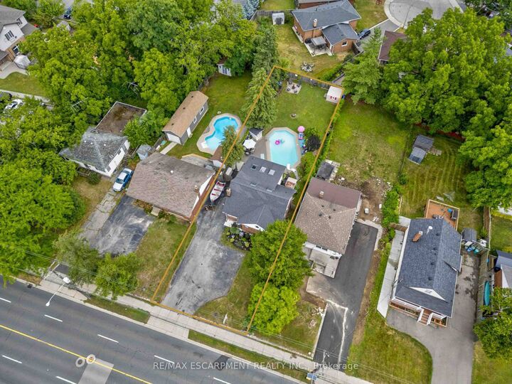 Property Photo: 480 Mohawk Road W ON L9C 1X4