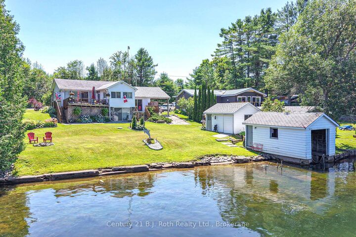 Property Photo: 4202 Canal Road ON L0K 2B0