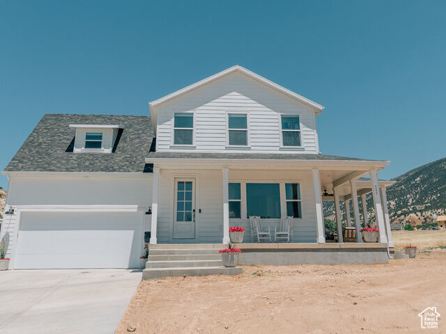 Property Photo: 565 E 100 N UT 84642