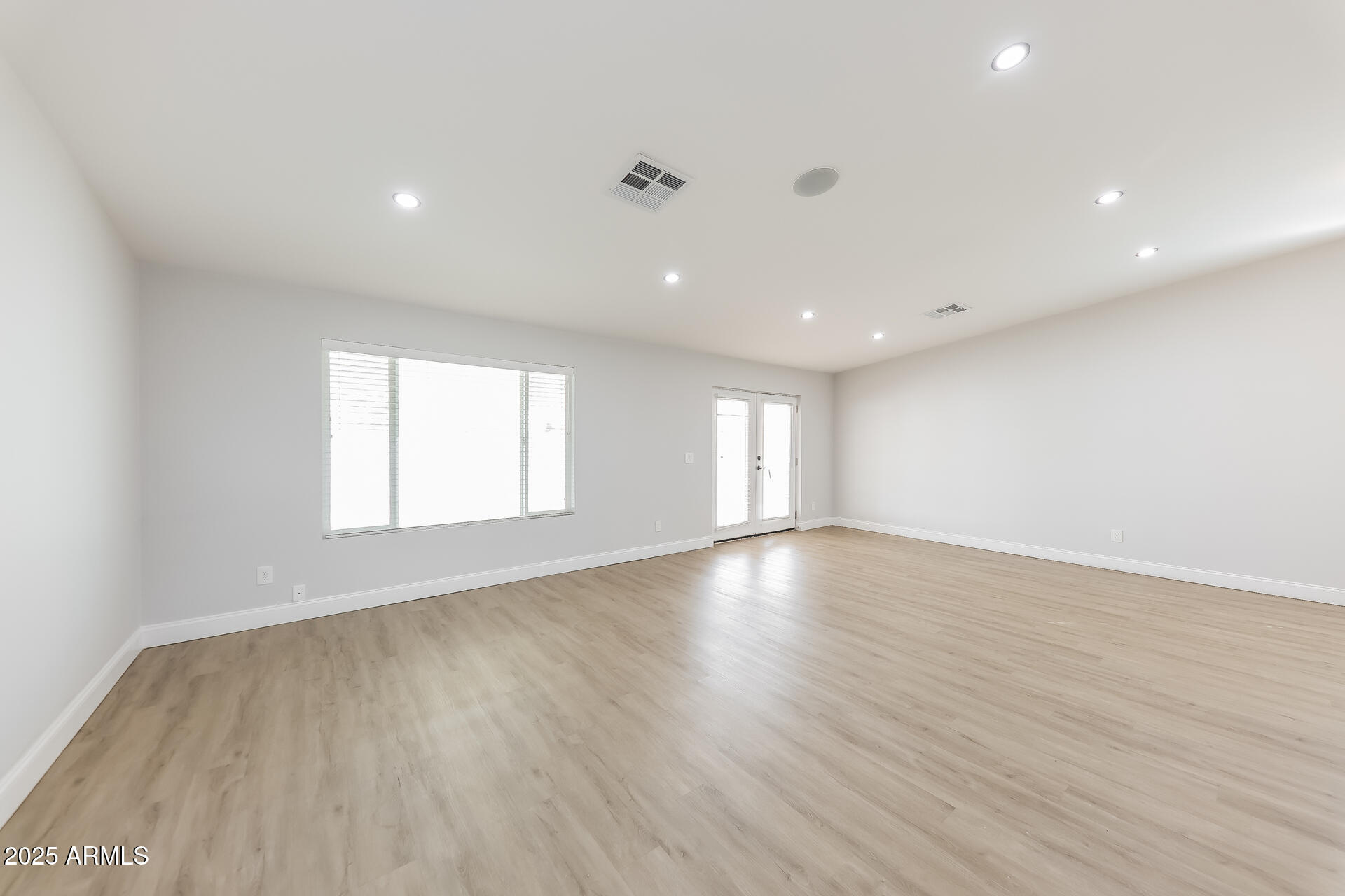 Property Photo:  9048 N 37th Avenue  AZ 85051 