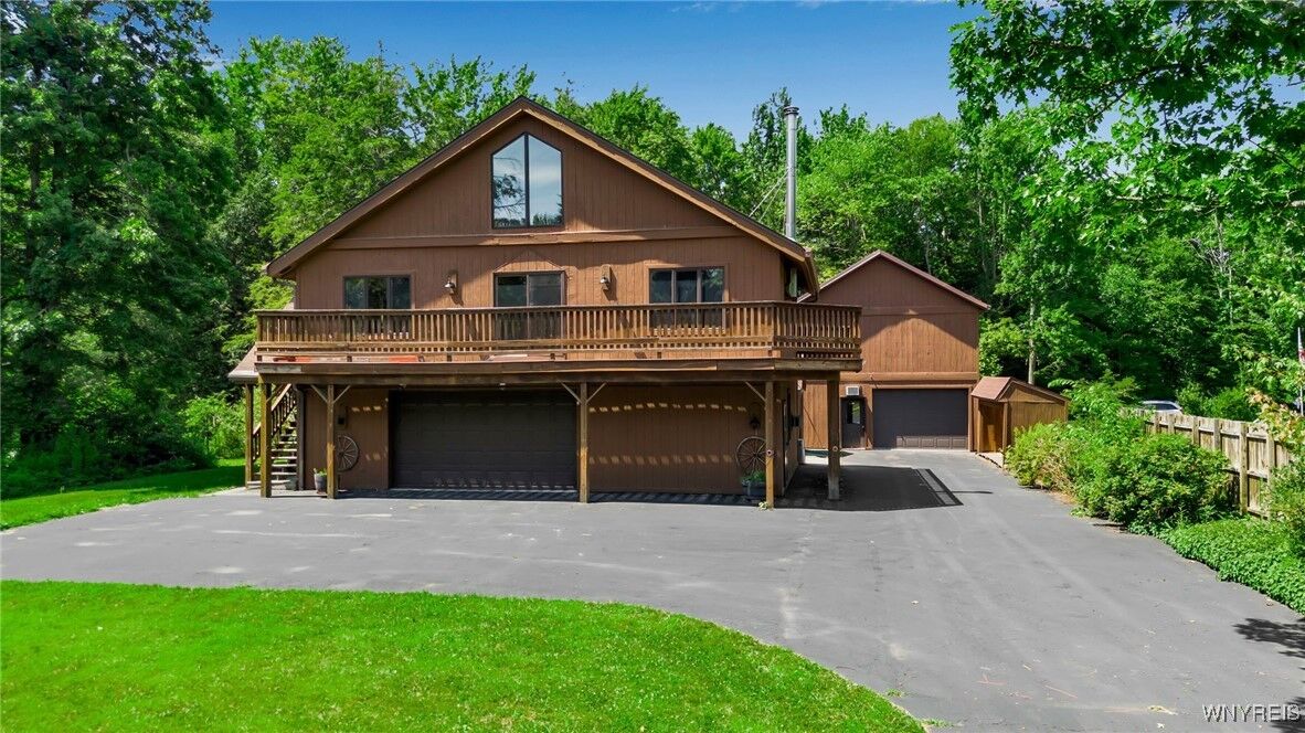 Property Photo:  156 Sea Lion Drive  NY 14757 