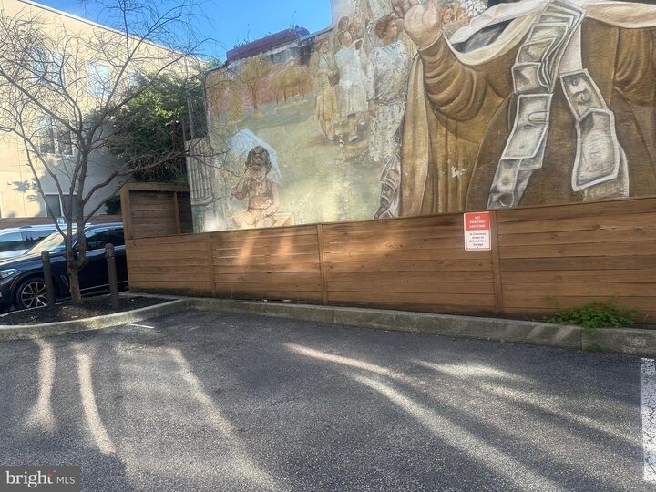 812 Christian Street I  Philadelphia PA 19147 photo