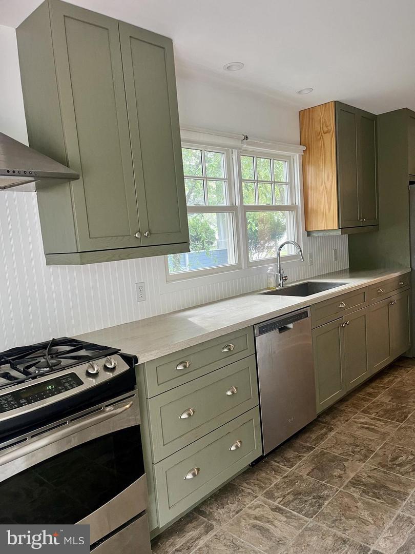Property Photo: 87 W Prospect Street NJ 08525