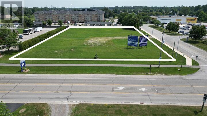 Property Photo:  590 St Clair Parkway  ON N0N 1G0 