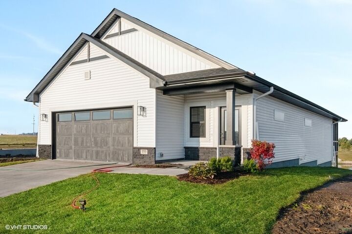 789 Clover Hill Drive  North Liberty IA 52317 photo