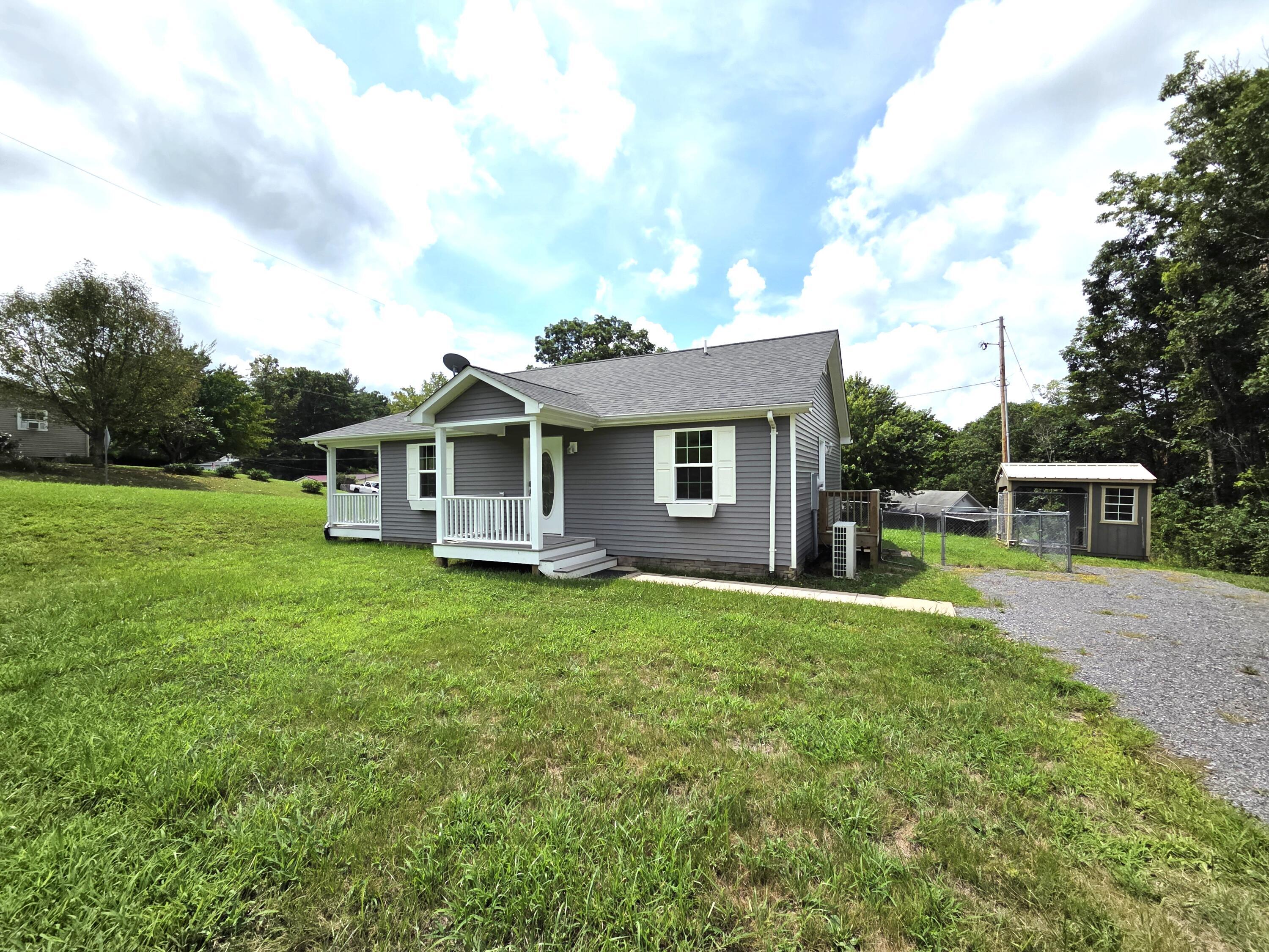 Property Photo:  15 Hemlock St  WV 24963 